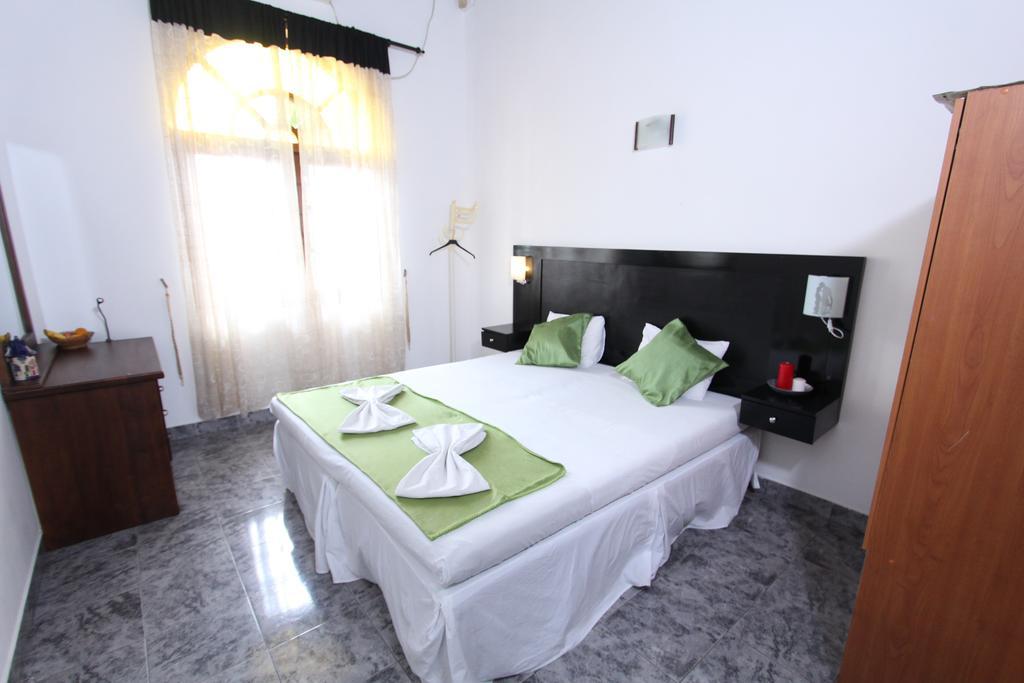 Angel villa Negombo Esterno foto
